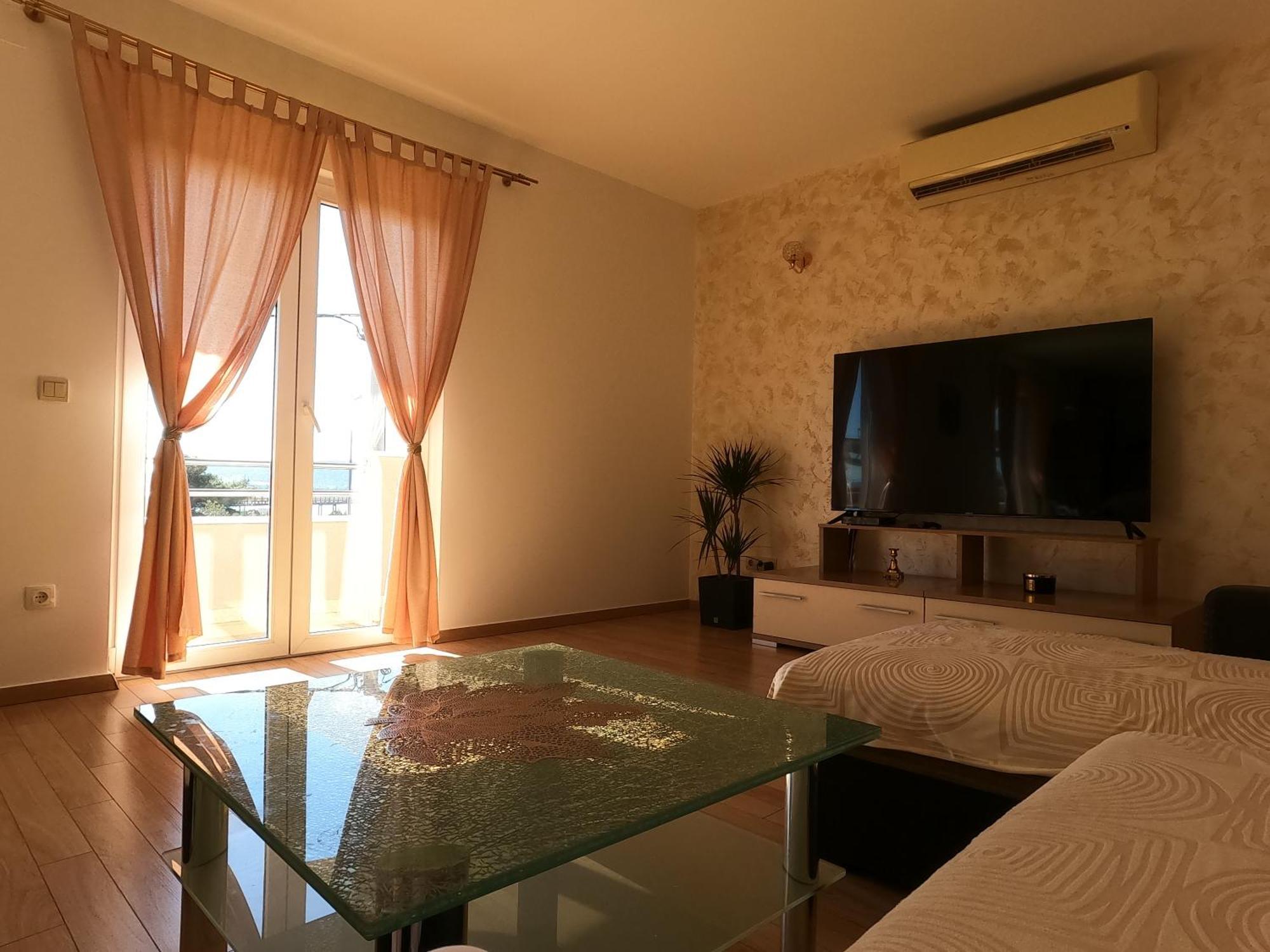 Apartments Mira Kastela Luaran gambar